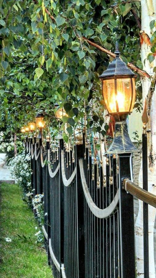 Hotel Gostinyi Dvor Bosteri Exterior photo